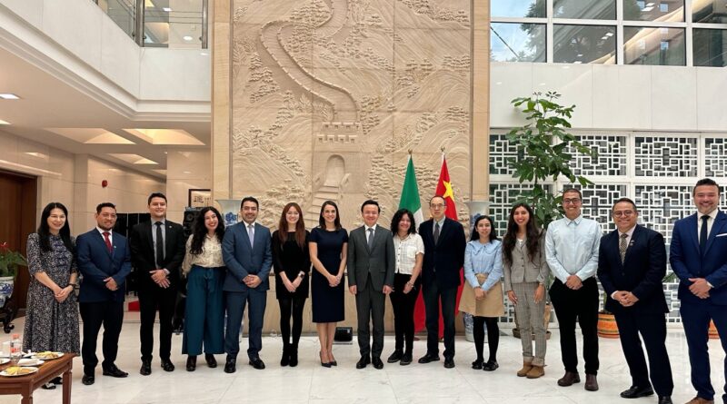 foto estudiantes mexicanos a china